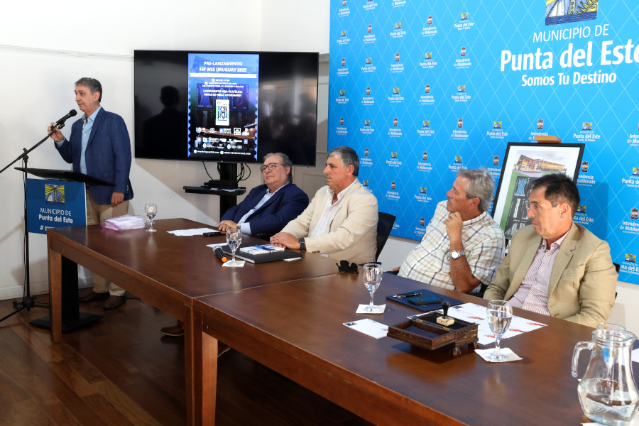 Correo Uruguayo participó del prelanzamiento de la Exposición Mundial de Filatelia “Uruguay 2025 FIP WSE”, que se desarrollará entre el 17 y el 22 de febrero de 2025 en Punta del Este, en el Museo de Arte Contemporáneo Atchugarry (MACA).