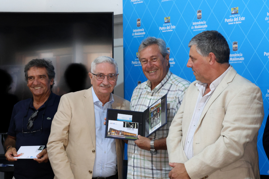 Correo Uruguayo participó del prelanzamiento de la Exposición Mundial de Filatelia “Uruguay 2025 FIP WSE”, que se desarrollará entre el 17 y el 22 de febrero de 2025 en Punta del Este, en el Museo de Arte Contemporáneo Atchugarry (MACA).