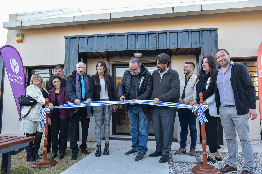 Autoridades de Correo Uruguayo, Intendencia de Canelones y Municipio de La Floresta