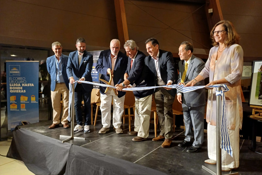 En el Museo de Arte Contemporáneo Atchugarry (MACA), en Punta del Este, se inauguró la Exposición Mundial de Filatelia “Uruguay 2025 FIP WSE”, un evento de alcance internacional que reúne a expositores de más de 50 países.