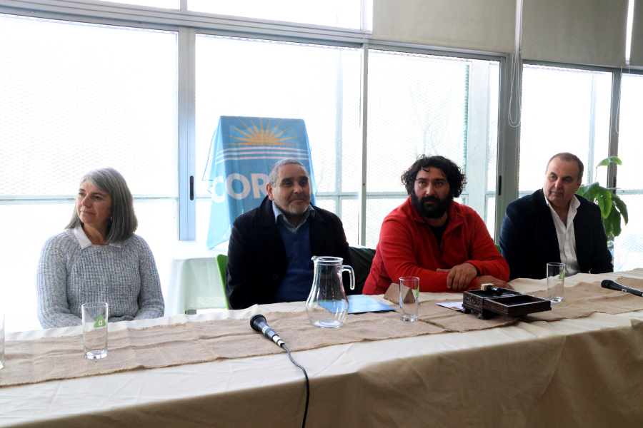 En un acto realizado en el Centro Cívico Luisa Cuesta, Correo Uruguayo lanzó un sello personalizado conmemorativo por el décimo aniversario de creación de dicho centro.