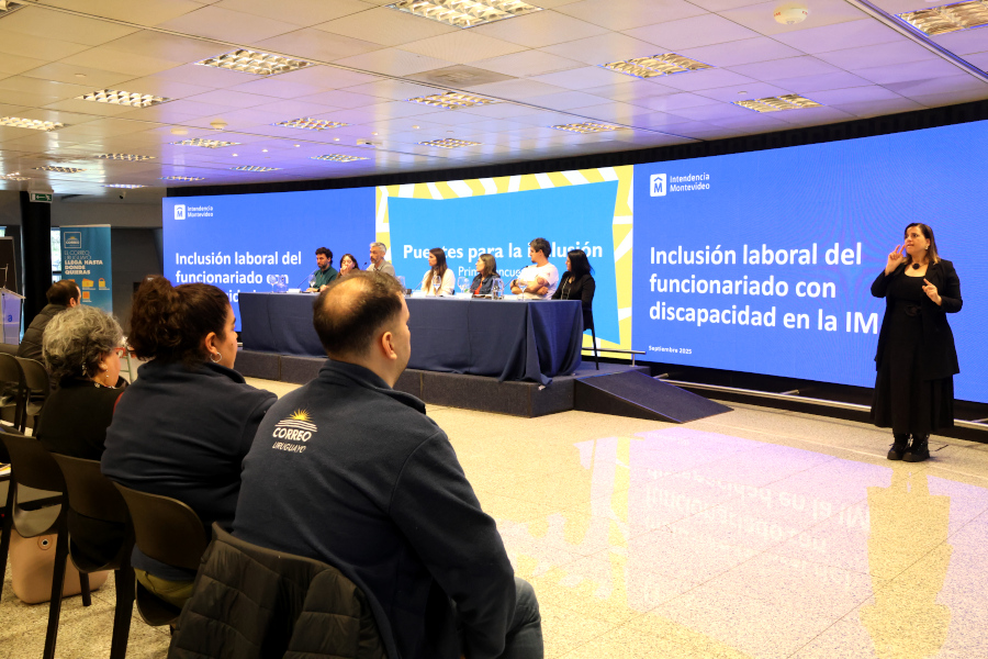 Se realizó con éxito el encuentro “Puentes para la inclusión” en la Sala Idea Vilariño del Complejo Torre de las Telecomunicaciones de Antel, reuniendo a destacados representantes de sectores públicos, privados, académicos y sociales para discutir sobre discapacidad.