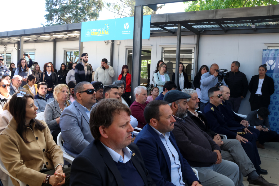 Del Andaluz, Canelones – En un evento que marca un avance significativo para el departamento, se inauguró el décimo primer Centro de Cercanía de Correo Uruguayo en la zona, ampliando la red de atención personalizada para los ciudadanos.