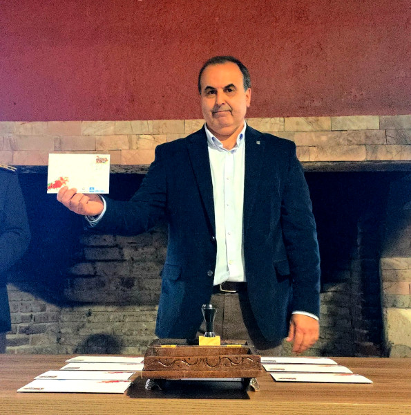 Correo Uruguayo lanzó un sello en conmemoración de los 200 años de la batalla de Sarandí, hito histórico en la lucha por la independencia.