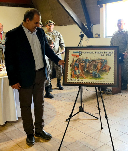 Correo Uruguayo lanzó un sello en conmemoración de los 200 años de la batalla de Sarandí, hito histórico en la lucha por la independencia.