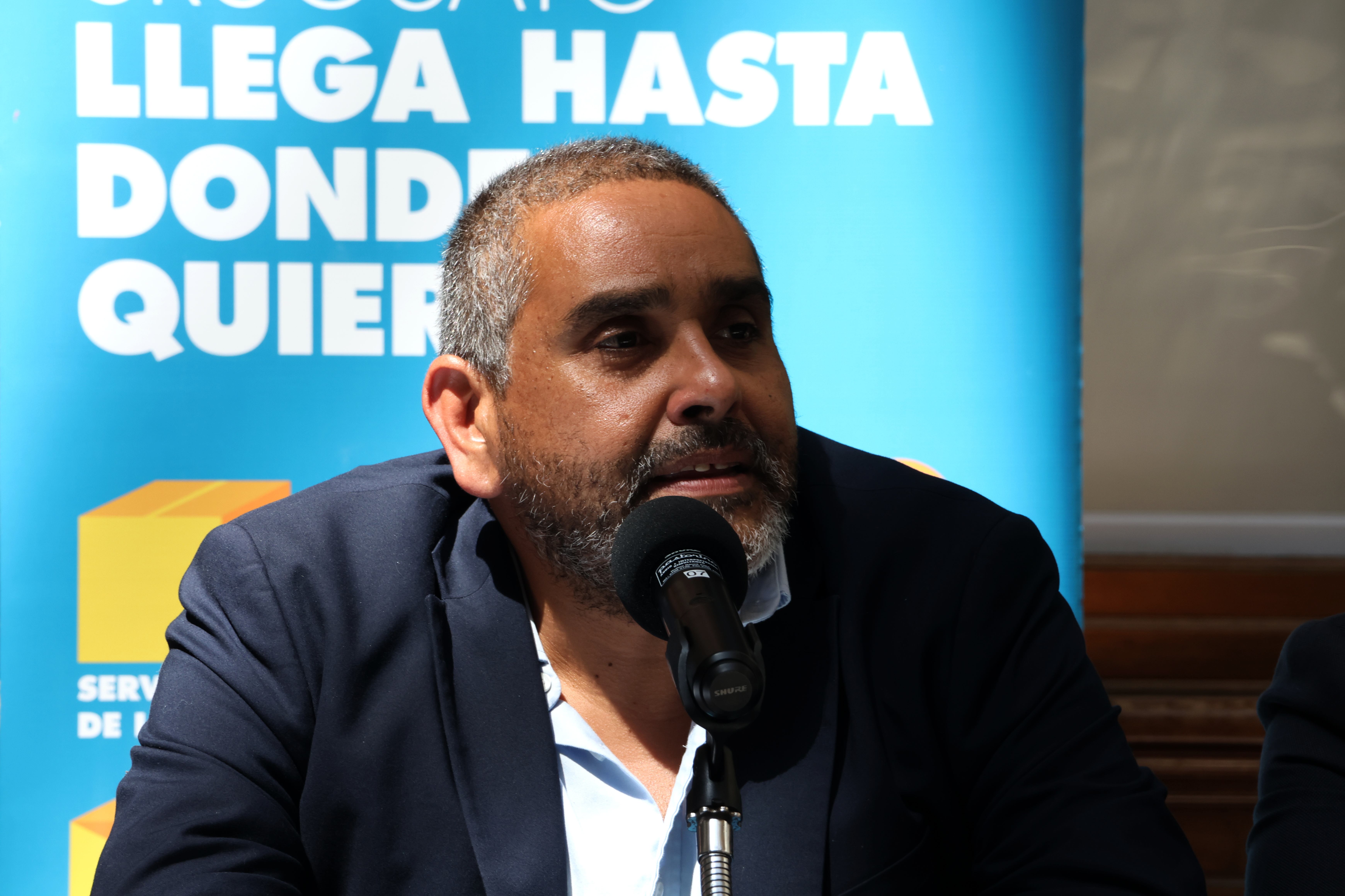 En el hall del Palacio de Correos autoridades de Correo Uruguayo y del Instituto Nacional de Alimentación firmaron un acuerdo en el que se concreta una alianza estratégica entre ambas instituciones, a través de la cual se articularan esfuerzos para desarrollar capacidades y mejorar políticas públicas vinculadas a la seguridad y soberanía alimentaria.