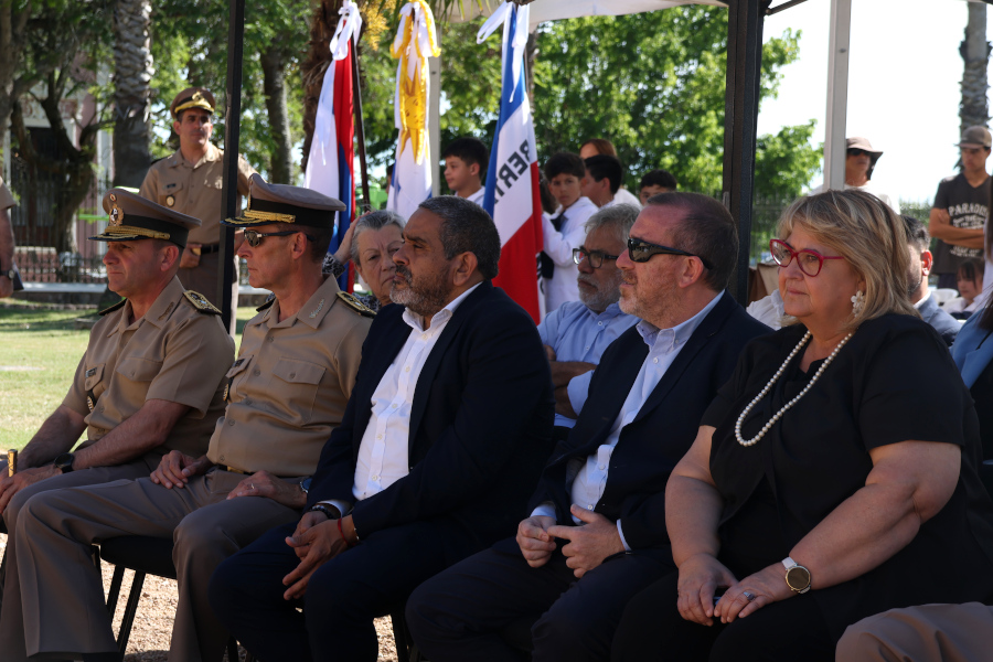 En el marco del nombramiento de la colonia de vacaciones del Parador Tajes como María Josefa Álamo de Suárez, Correo Uruguayo realizó el lanzamiento de un sello personalizado en homenaje a quien fuera esposa del presidente Joaquín Suárez y la encargada de bordar en 1828 el primer pabellón patrio.