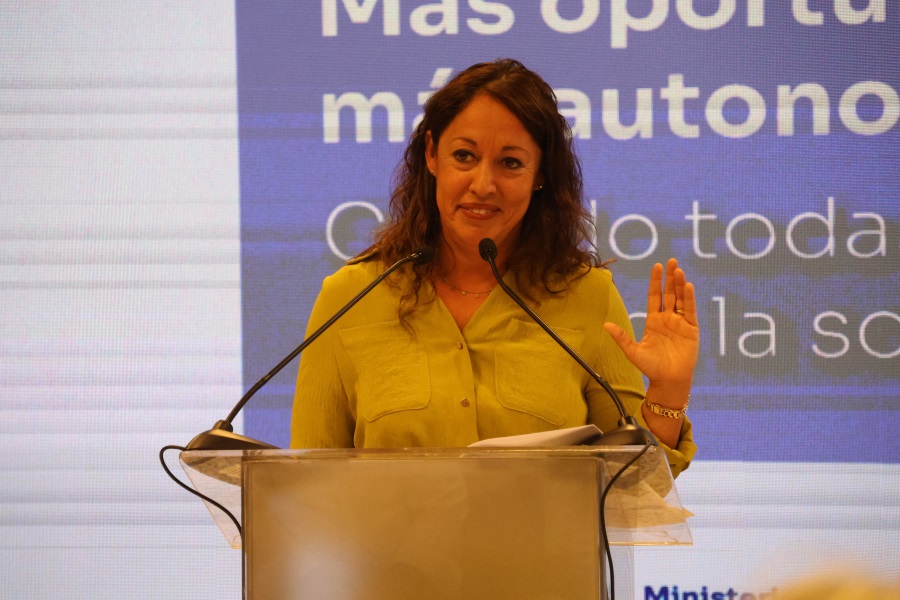 El Ministerio de Industria Energía y Minería (MIEM) realizó en la Sala Idea Vilariño del Complejo Torre de las Telecomunicaciones una actividad bajo la consigna “Más oportunidades, más autonomía económica. Cuando todas las mujeres avanzan, la sociedad avanza”.