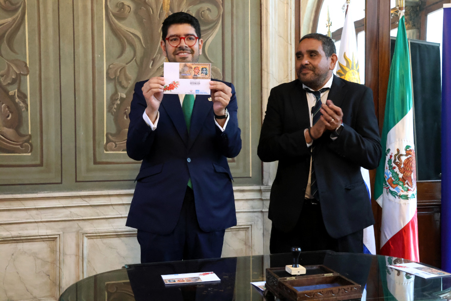 En un acto realizado en el Palacio Santos, sede del Ministerio de Relaciones Exteriores, Correo Uruguayo lanzó una hoja filatélica conmemorativa por los 125 años de las relaciones diplomáticas entre Uruguay y México