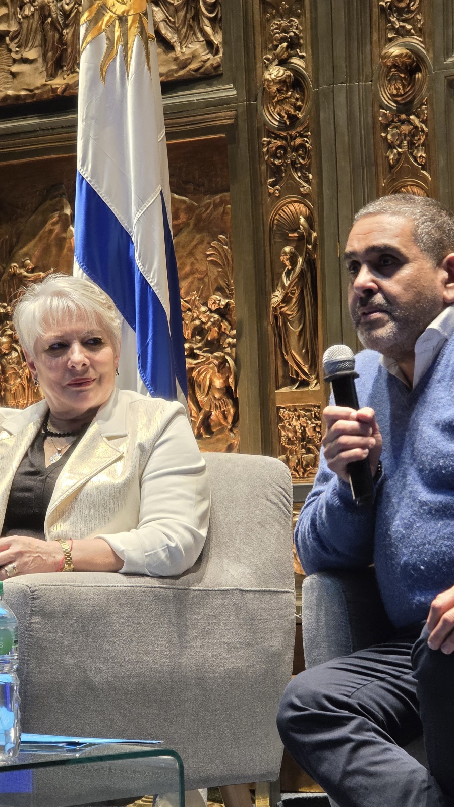En un acto realizado en el Salón Azul de la Intendencia de Montevideo, Correo Uruguayo lanzó un sello conmemorativo por los 35 años de la Organización Nacional de Asociaciones de Jubilados y Pensionistas del Uruguay